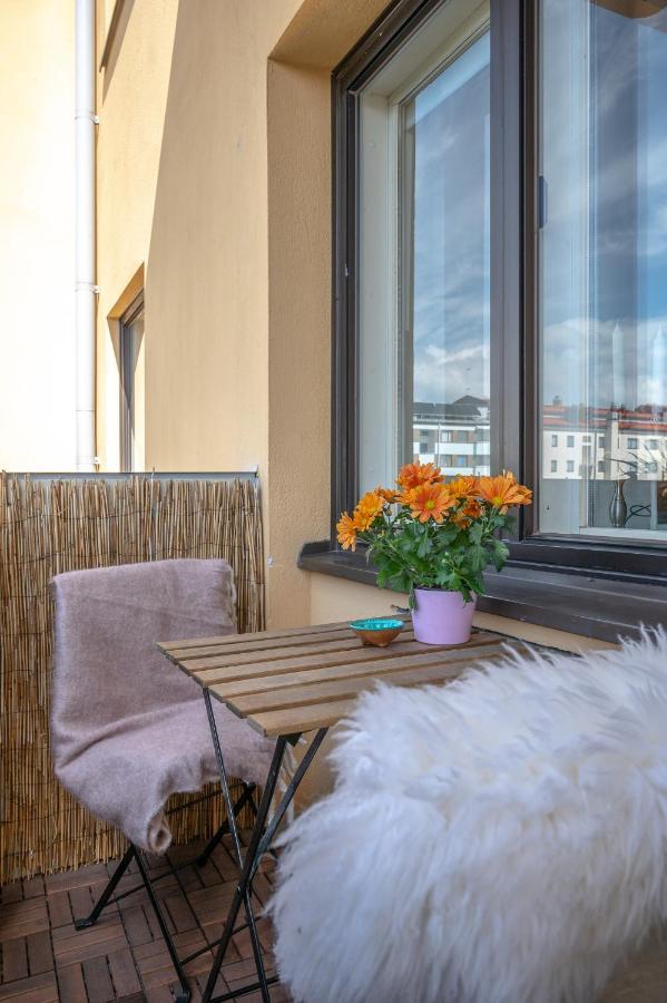 Excellent Downtown Location & City Rooftop Views 투르쿠 외부 사진